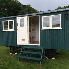 Glamping holiday short break in either a 2 or 4 berth Shepherds Hut - 2 nights