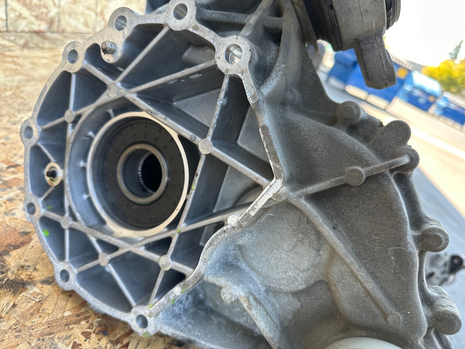 TRANSFER CASE GEARBOX ASSEMBLY OEM 14-20 MASERATI GHIBLI S Q4
