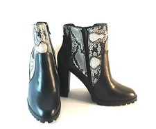 Shoe Dazzle Womens Black Boots Fira Snakeskin...