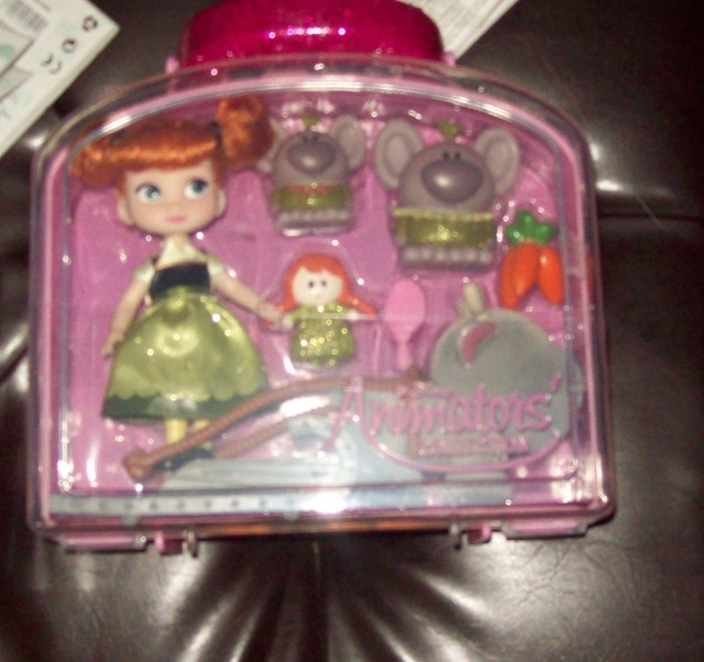 anna mini animator doll playset