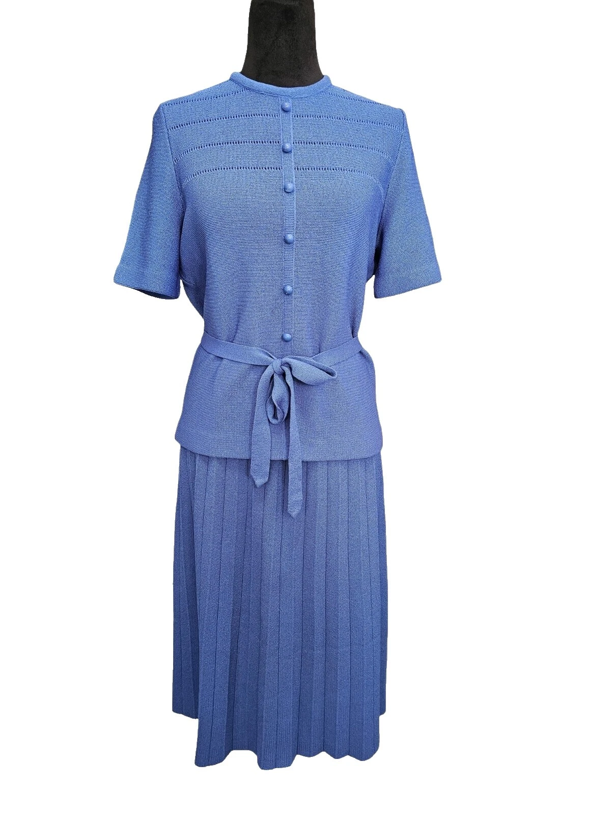 1950s Regular Size 14 Women's Size Vintage Suits, Sets & Suit Separates for Women