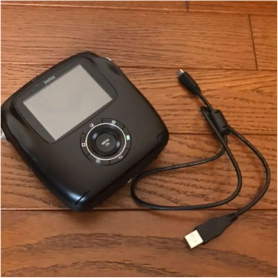 デジタルカメラ FUJI FILM instax INSTAX SQUARE SQ 10 FUJIFILM INSTAX SQUARE SQ10 Hybrid Instant Camera with Instant