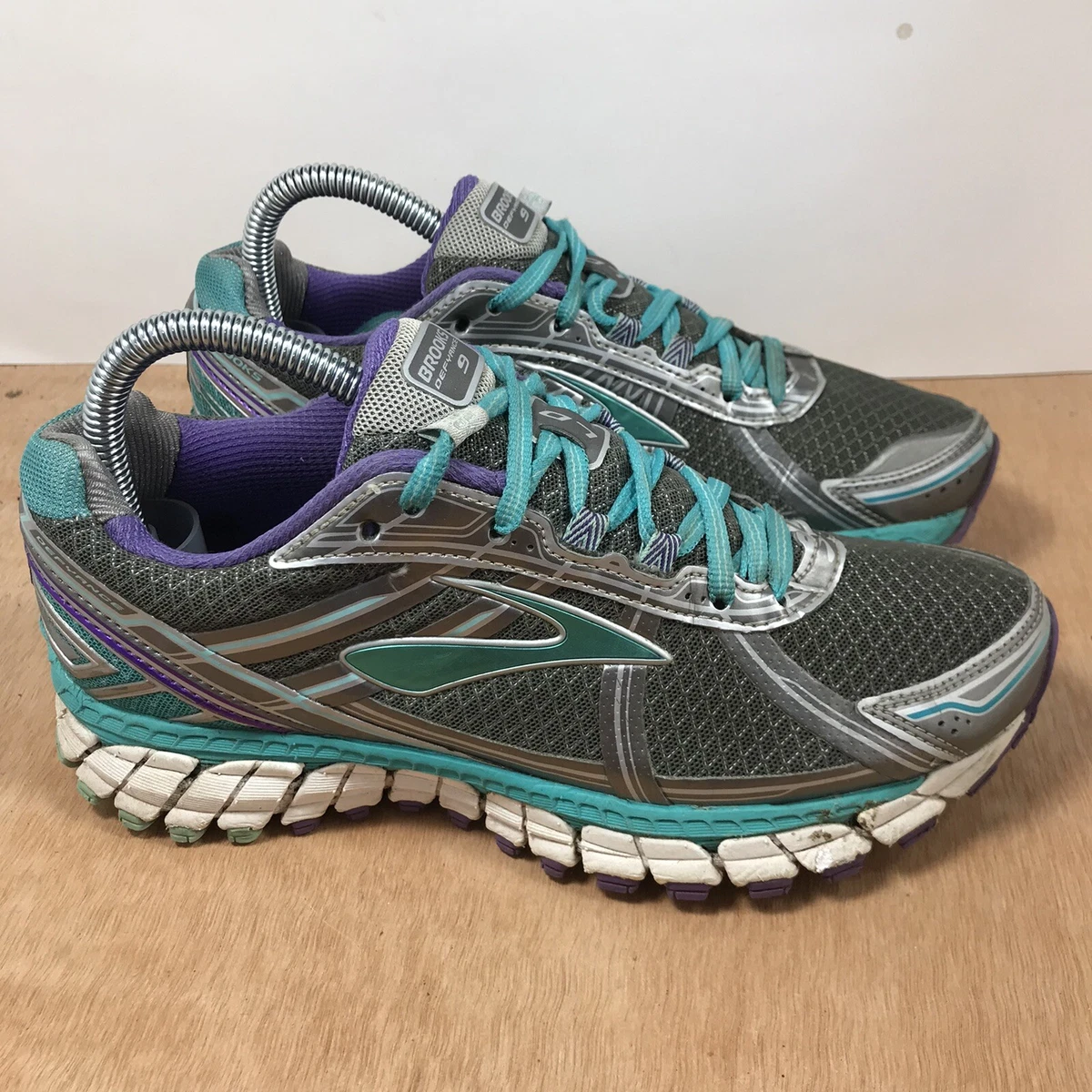 Brooks womens Defyance 9 Running Shoes Grey/Teal/ Purple 1202051B016 Size  7.5 | eBay