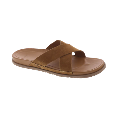 UGG Men\'s Wainscott Slide Sandals in Chestnut Suede. 1124902 Men main image 2