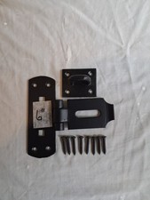 Heavy Duty Verticle Hasp and Staple