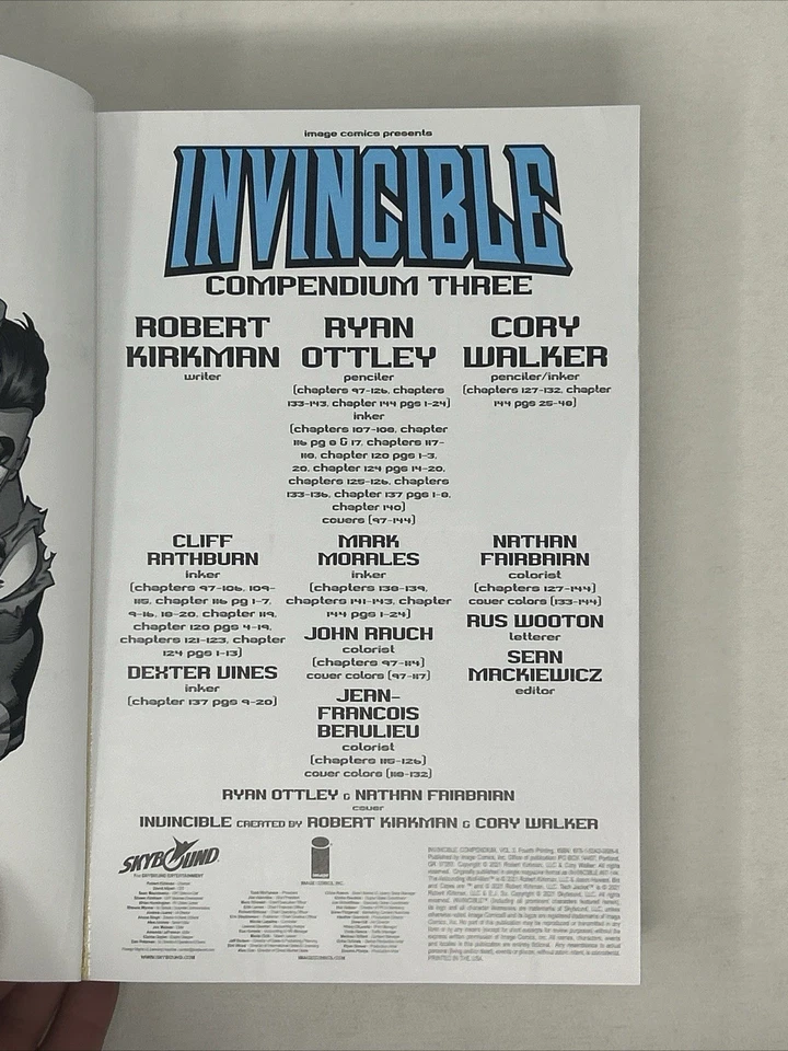 Invincible Compendium #3 (Image Comics Malibu Comics 2018) Foto 3 de 3