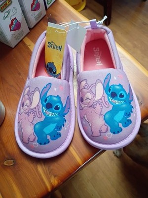 Lelo And Stitch Girls Slippers Size 11/12