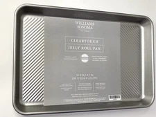 Williams Sonoma Nonstick Quarter Sheet Pan - Retails $20 - NEW & UNUSED