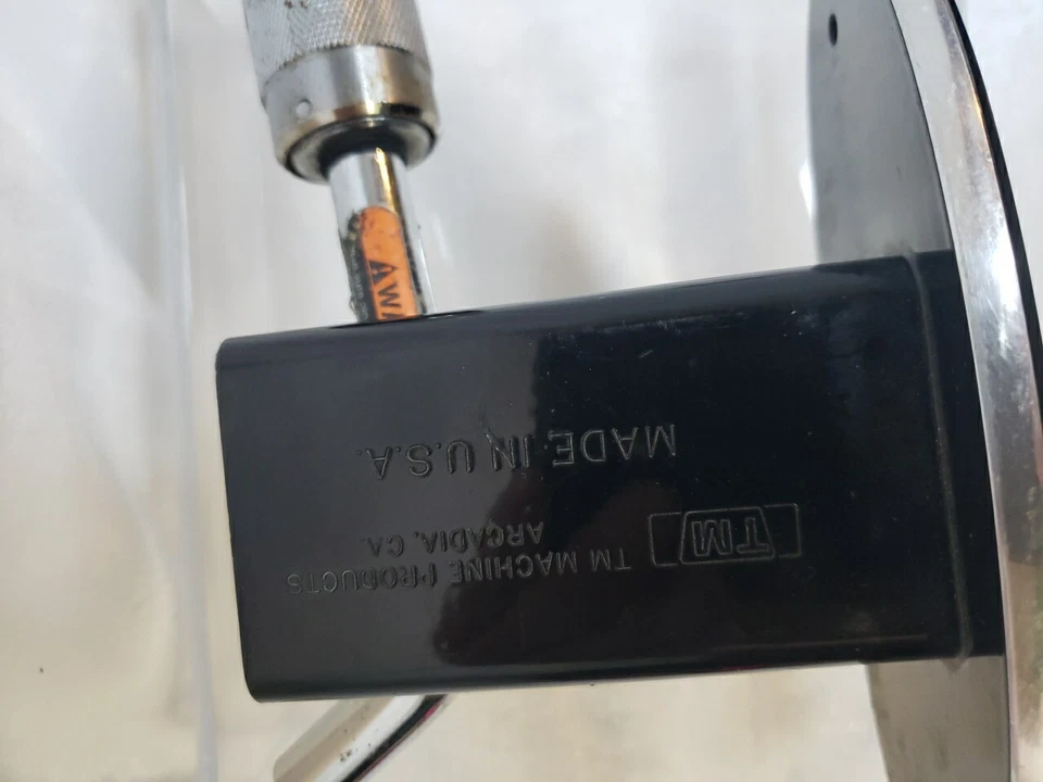 雪佛兰 Tahoe Hitch 保护套 美国制造 TM 机器产品,雪佛兰。 — 第 3/4 张图片