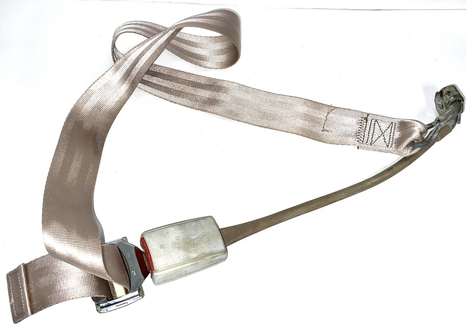 8889 Chevrolet & GMC Regular Cab—Bendix Bench Center Seat Belt w