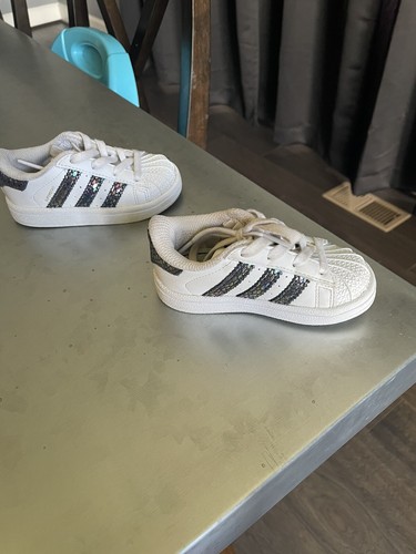 classic shell toe adidas