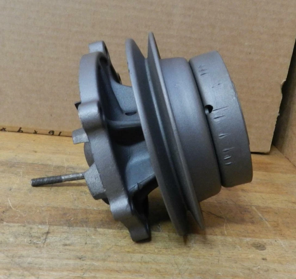 1968-73 Datsun 510 带空调 1.6L 升 I4 重建水泵 带开放式驱动风扇离合器 — 第 4/4 张图片