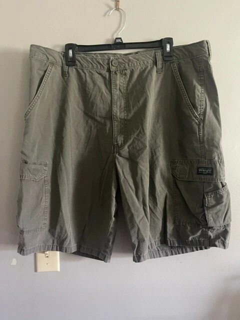 Men's Gray Wrangler Cargo Shorts Size 40 #7