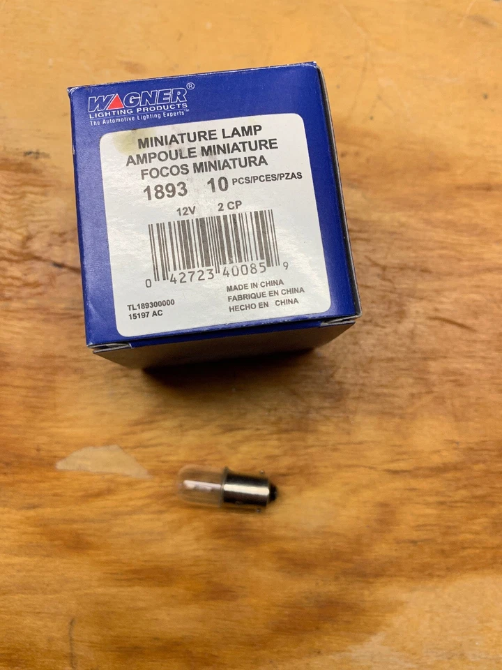 Radio Display Light Bulb Wagner Lighting 1893 - Image 3 of 4