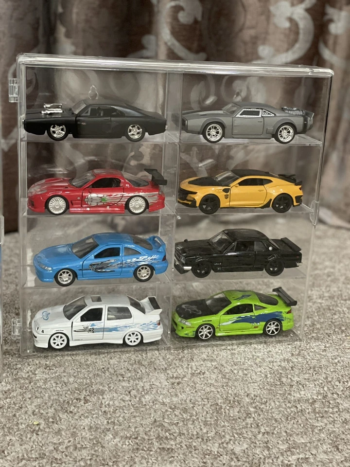 1/32 Acrylic Diecast 8 Car Display Case With Locking Latch, Stackable Hanged. - Image 3 of 4