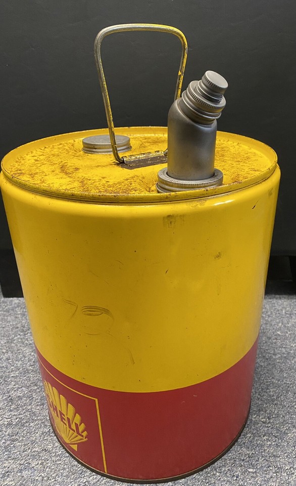 Vintage Shell 5 Gallon Metal Gas/Oil Can Empty Believe To Be A 1963