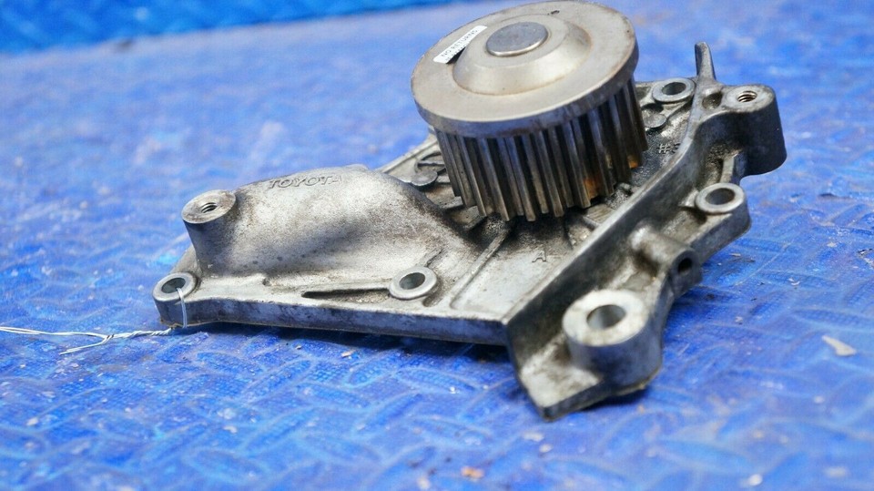 2001 Toyota Camry Water Pump