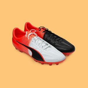 puma evospeed black and white