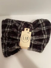 L.I.B New york, scarf shaw , plaid, New