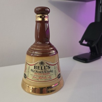 Vintage alte Scotch Whisky Flasche von Wade Keramik Glockenform Dekanter 37,8cl