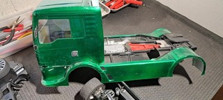 Tamiya TT 01 E Racetruck Set Akkus Ladegerät Reifen Brushless Entlader Rennstall