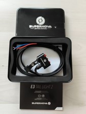 Supernova E3 Tail Light 2 12V Rücklicht für Sattelstützenmontage - Schwarz