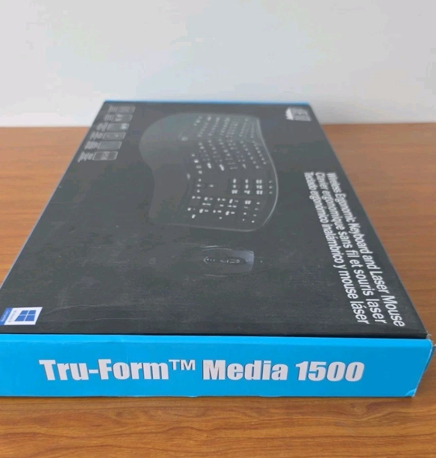 Adesso Truform Media 1500 Laser Mouse and Keyboard Combo w/Wrist Rest - Image 4 of 4
