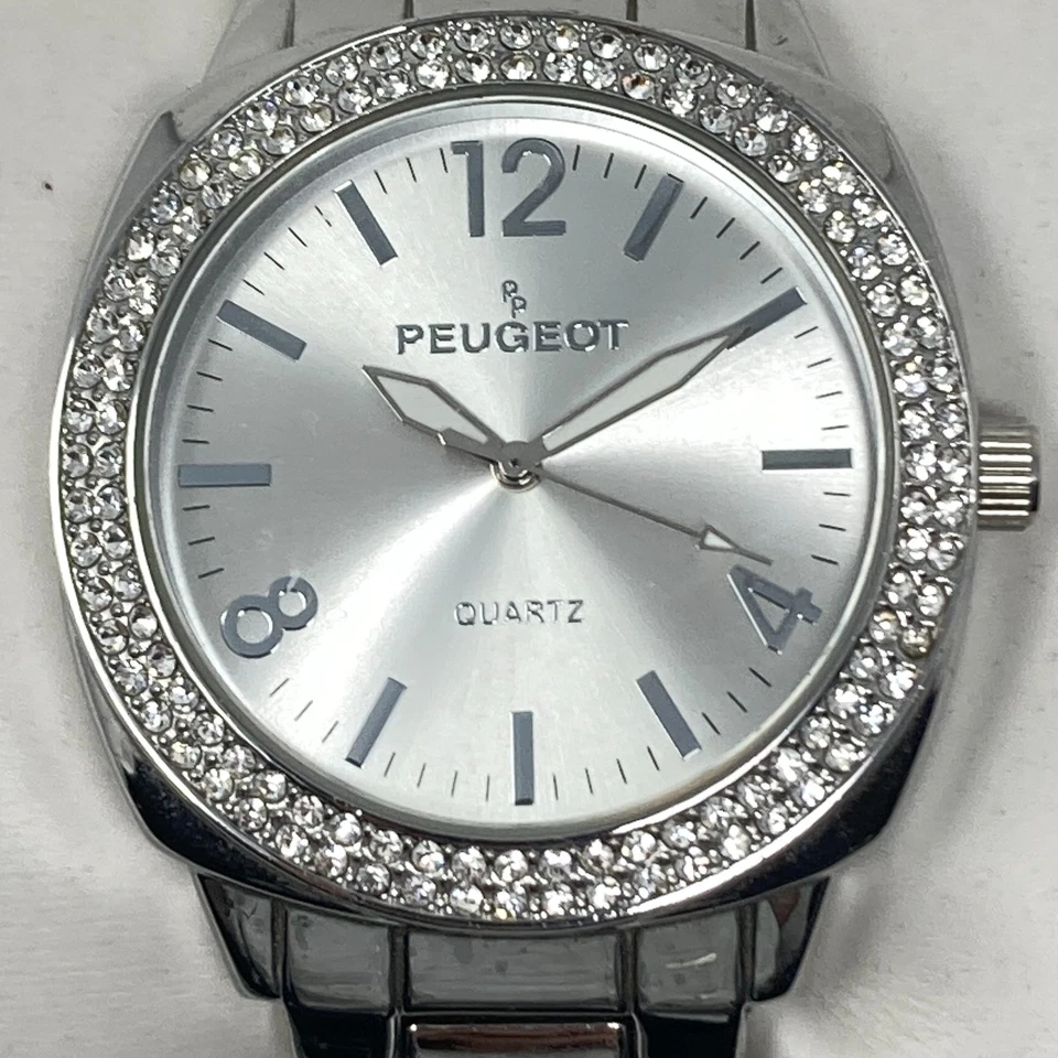 Relógio Peugeot Feminino 40mm Tom Prata Pavê Cristal Bling Nova Bateria 6.25" - Imagem 2 de 4