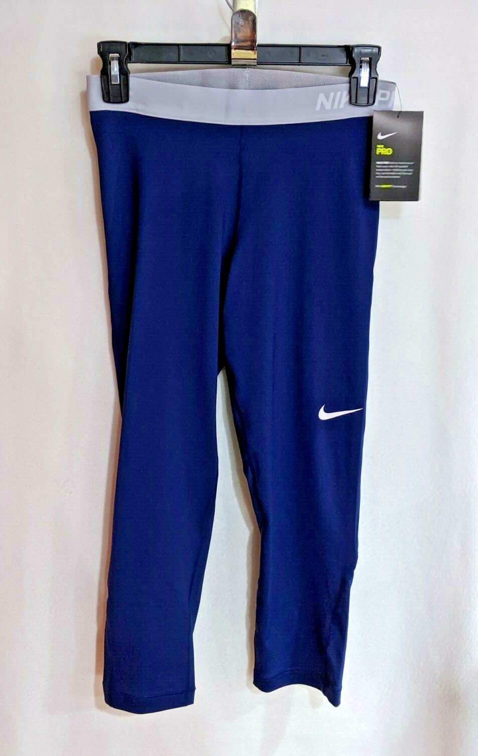 Leggings capri Nike Pro para mujer azul marino/gris Dri Fit (938753-429) - talla M nuevos con etiquetas-image