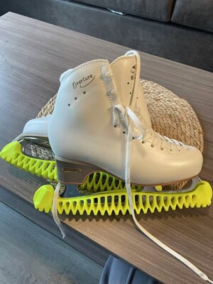 Edea Overture Skates, Size 7 - gently loved!
