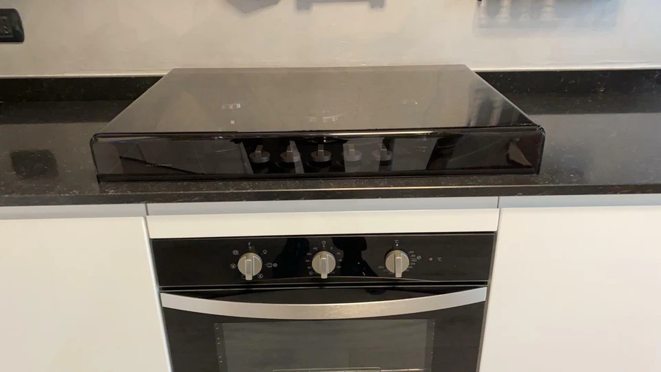 Coprifornelli copri fornelli copertura piano cottura in plexiglass CLASSICA - Immagine 2 di 4