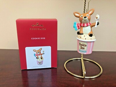 2021 Hallmark Ornament Cookie Doe