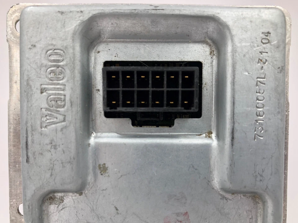 OEM 03-05 Cadillac CTS Xenon HID Faro LAD5G Valeo 12 pines lastre y bombilla D1S Foto 3 de 3