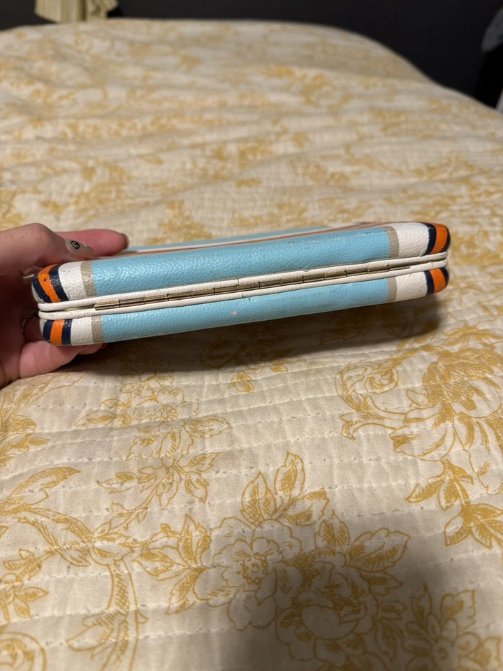 Bolso sin asas Merona para mujer multicolor con cierre de cuero sintético Foto 3 de 4