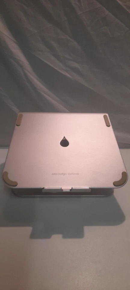 RAIN DESIGN mSTAND LAPTOP STAND – Silver Aluminium Stand For Macbook And Others - Image 2 of 4