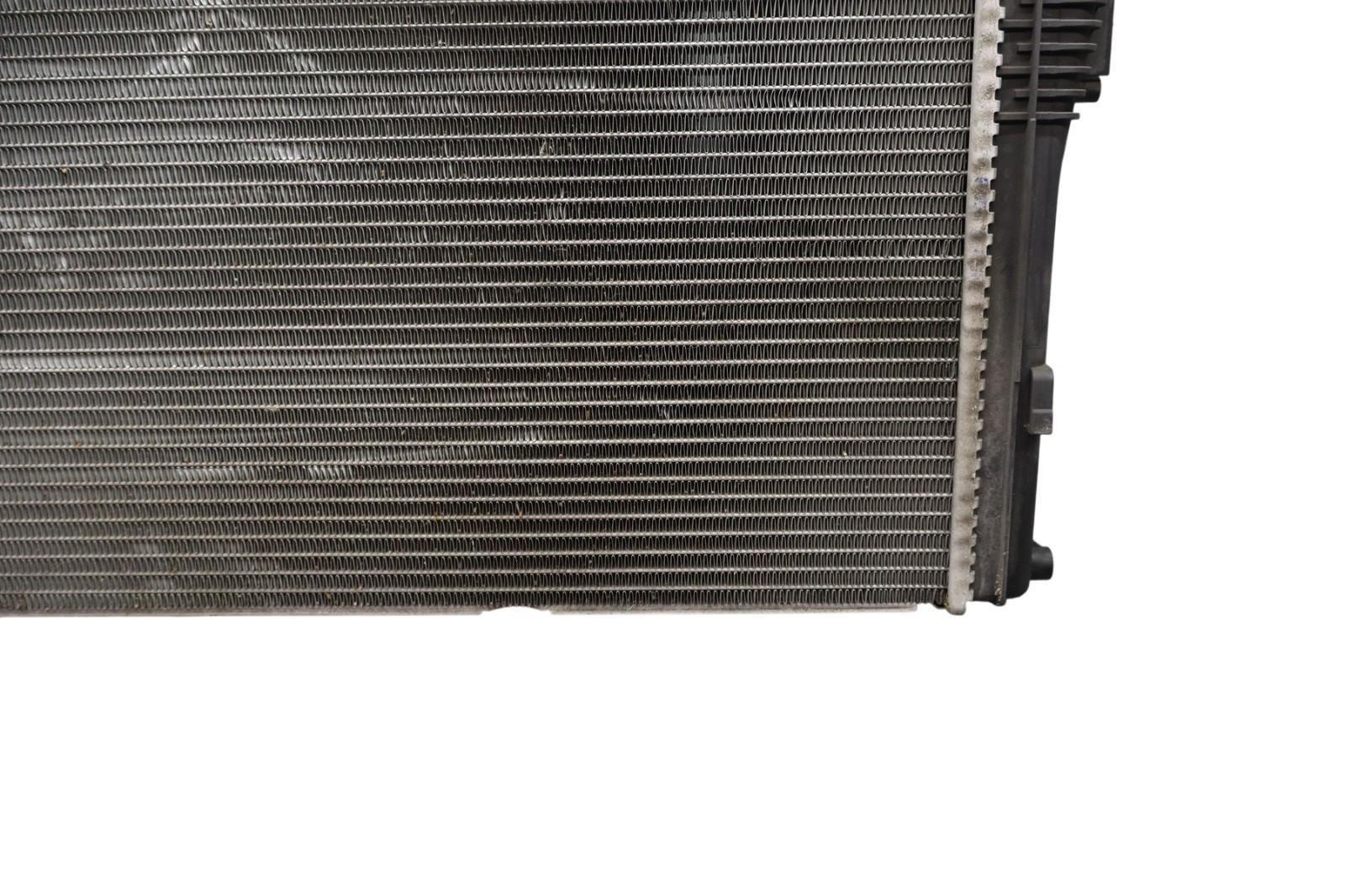 14-21 BMW i3 i3s I01 REX Front Engine Water Cooling Radiator 17117600520 Oem