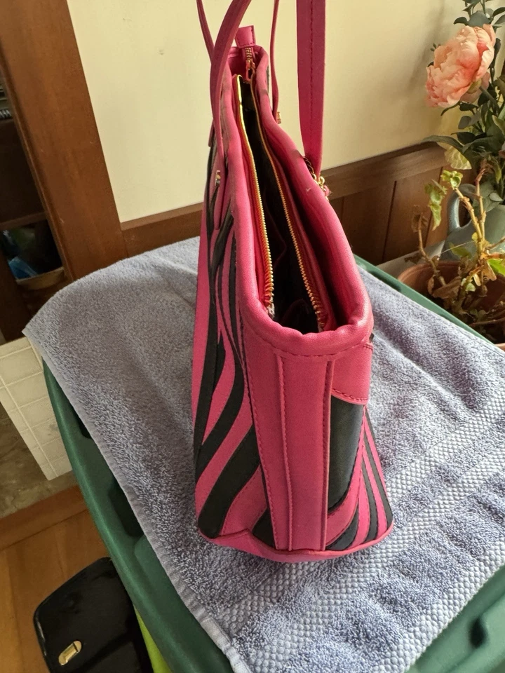 Antonio Melani Negro y Rosa Fucsia Grande PU Bolso de Mano Cartera Foto 3 de 4