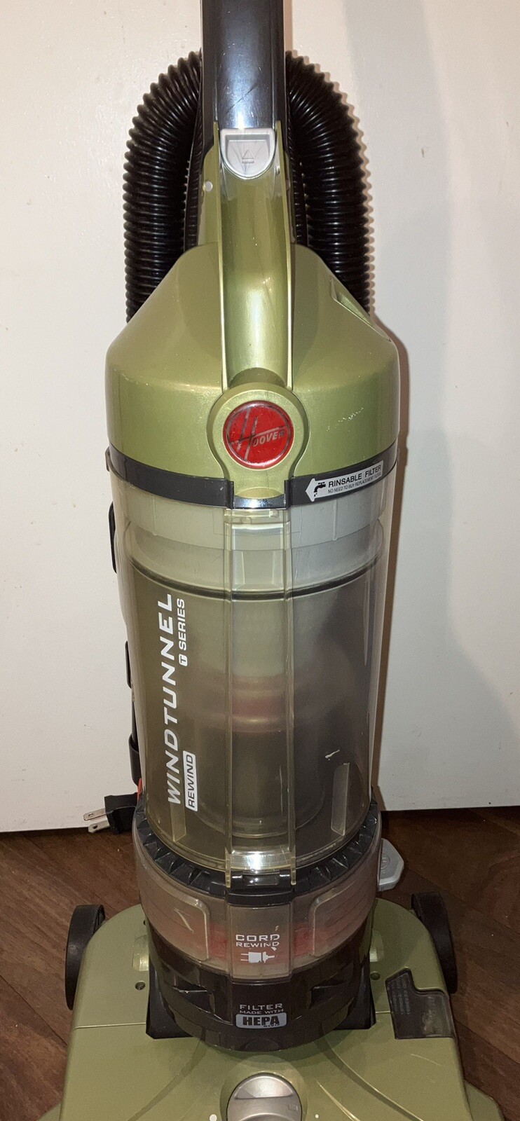 Hoover Windtunnel Upright T Series Vacuum Cleaner With New Belt / Model