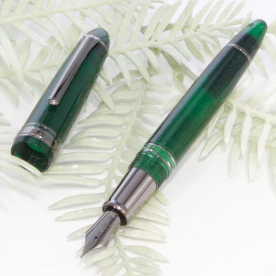 Pluma Estilográfica Sailor Profit Realo Madera Noruega 18K Verde Esmeralda Plata EF Foto 2 de 4