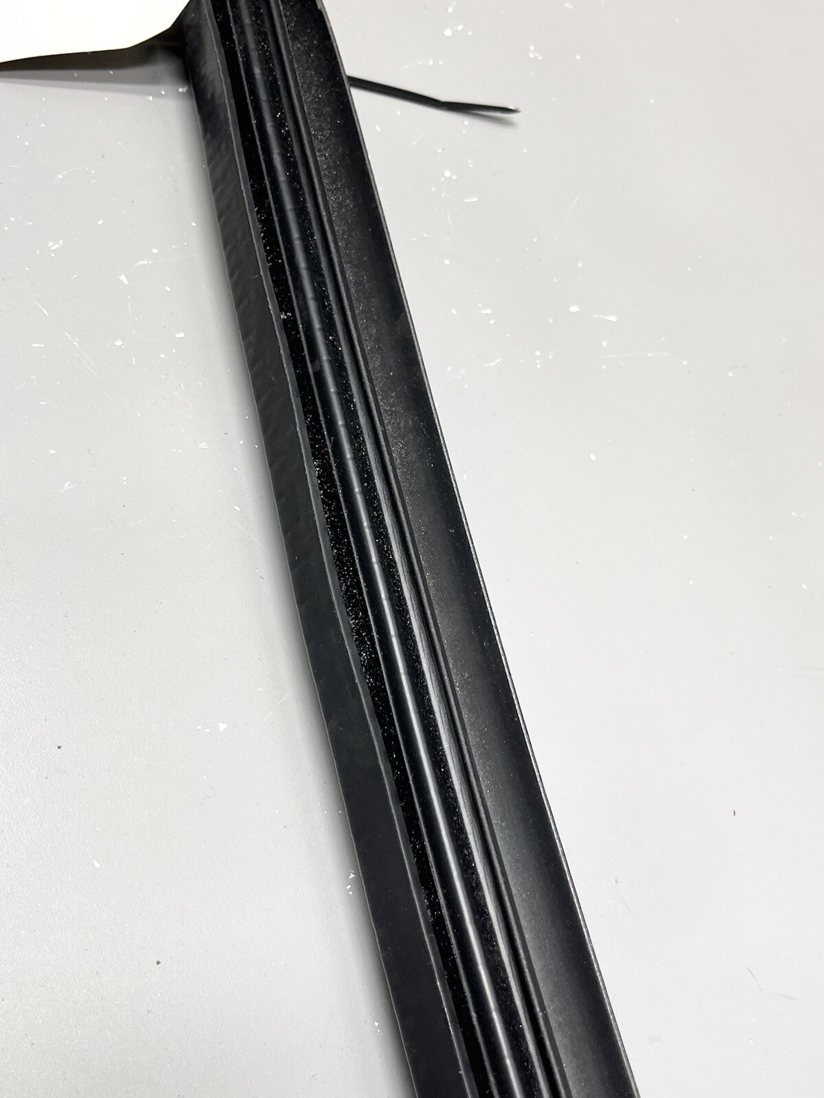 Maserati Levante 2017-2020 Front Left Inner Window glass seal