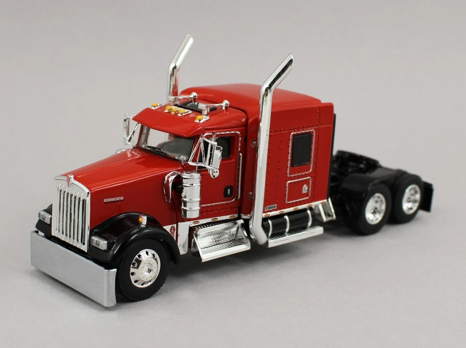 DCP 1:64 *RED* Kenworth W900L 72" Flattop w/LANDOLL 440 Traveling Axle Trailer - Image 4 of 4