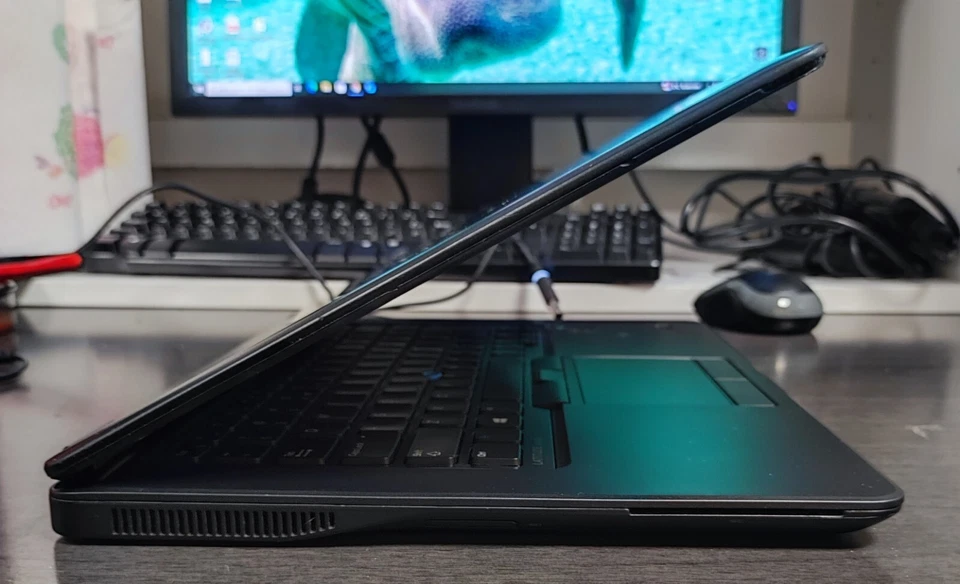 Dell Latitude E7450 · i7-5600U · 8GB · 128GB, photo 2 sur 5