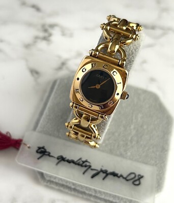 GUCCI 6400L Quartz Gold Swiss Made Black Dial Womens Watch GUCCI 6400L Quartz Gold Swiss Made Black Dial Womens Watch