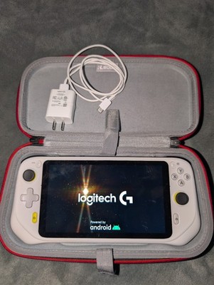 Logitech G Cloud Handheld Gaming Console White / Case & OEM Charger, USB-C Wi-Fi