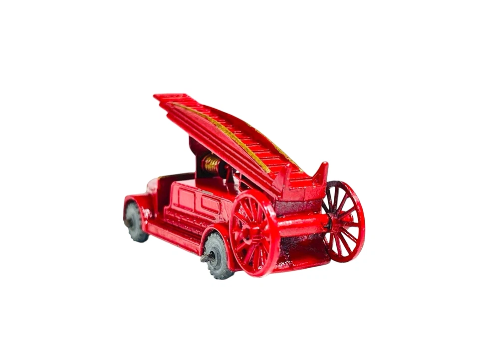 Matchbox Moko Lesney No. 9 GMW Dennis Fire Engine w/B1 Box - Image 3 of 4