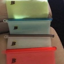 4x Reusable Silicone Food Storage Bags ~Leakproof Zip Seal Stand Set Pouch Fresh