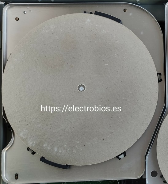 BOBINA DE INDUCCION GRANDE PARA VITROCERAMICA BOSCH PIL651R14E/02 ref: 00670394