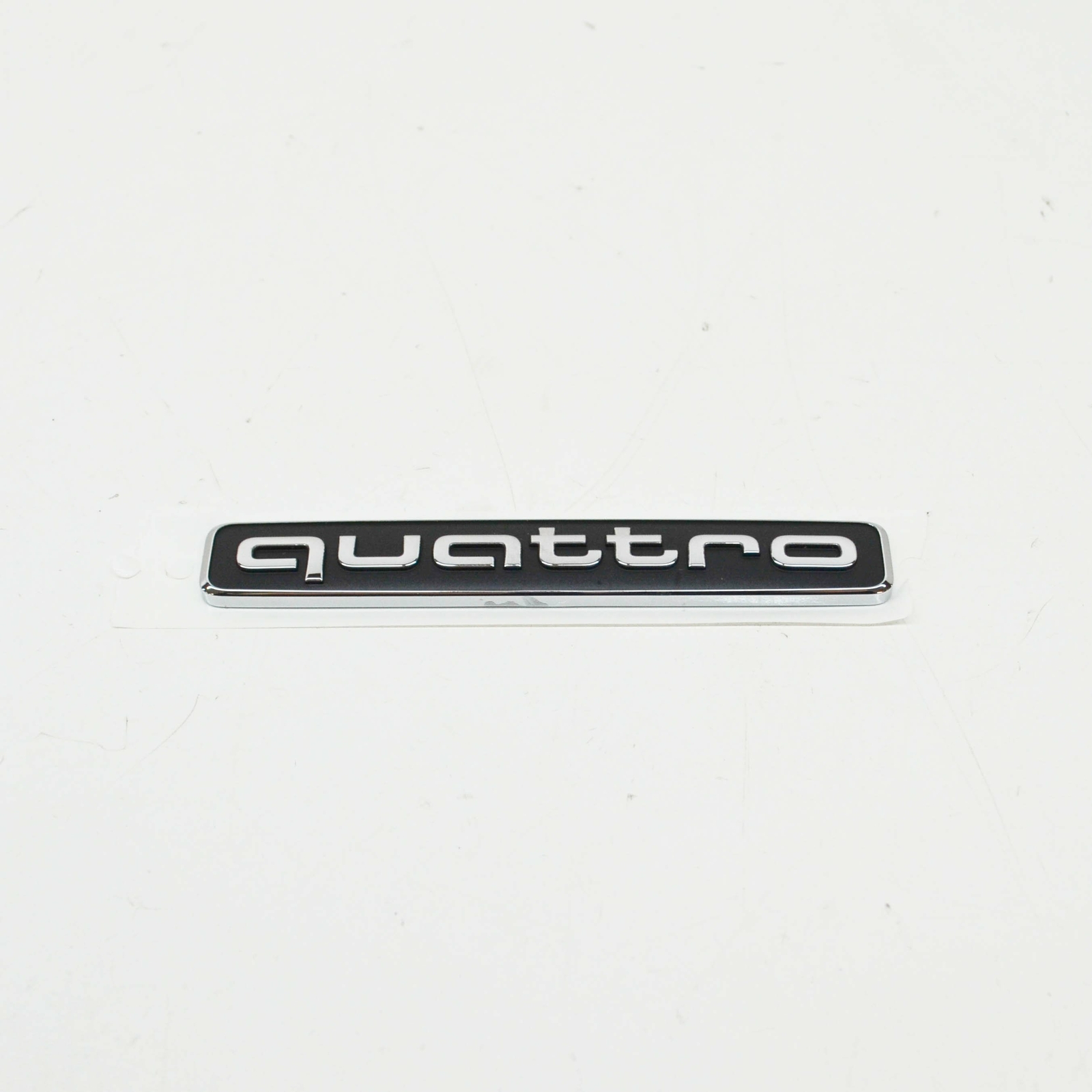 NEW AUDI A3 8V REAR 'QUATTRO' INSCRIPTION 4G08537372ZZ ORIGINAL