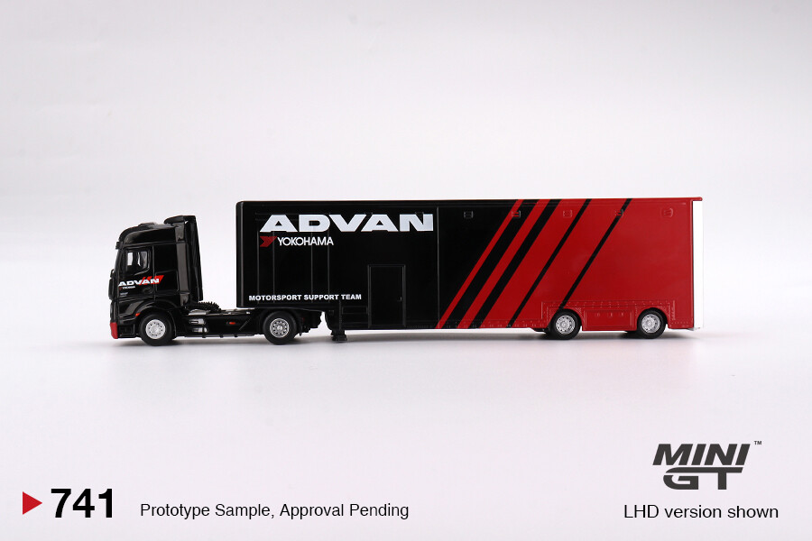 In Stock) Mini GT #741 Mercedes-Benz Actros w/ Racing Transporter