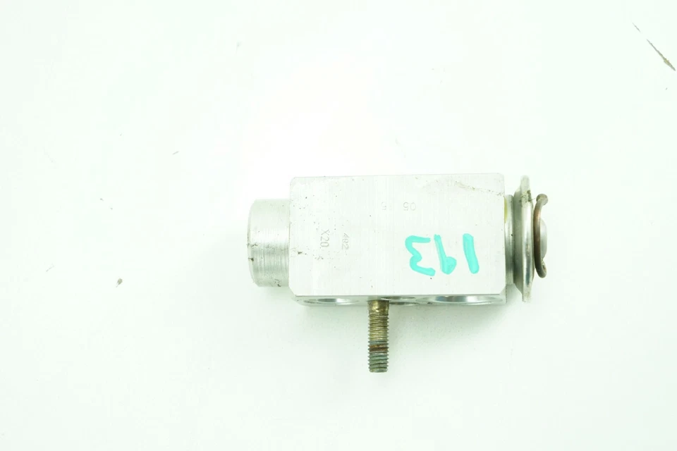 Válvula de expansión núcleo evaporador CA 2308300184 MERCEDES W203 W209 W211 W219 W220 Foto 2 de 4